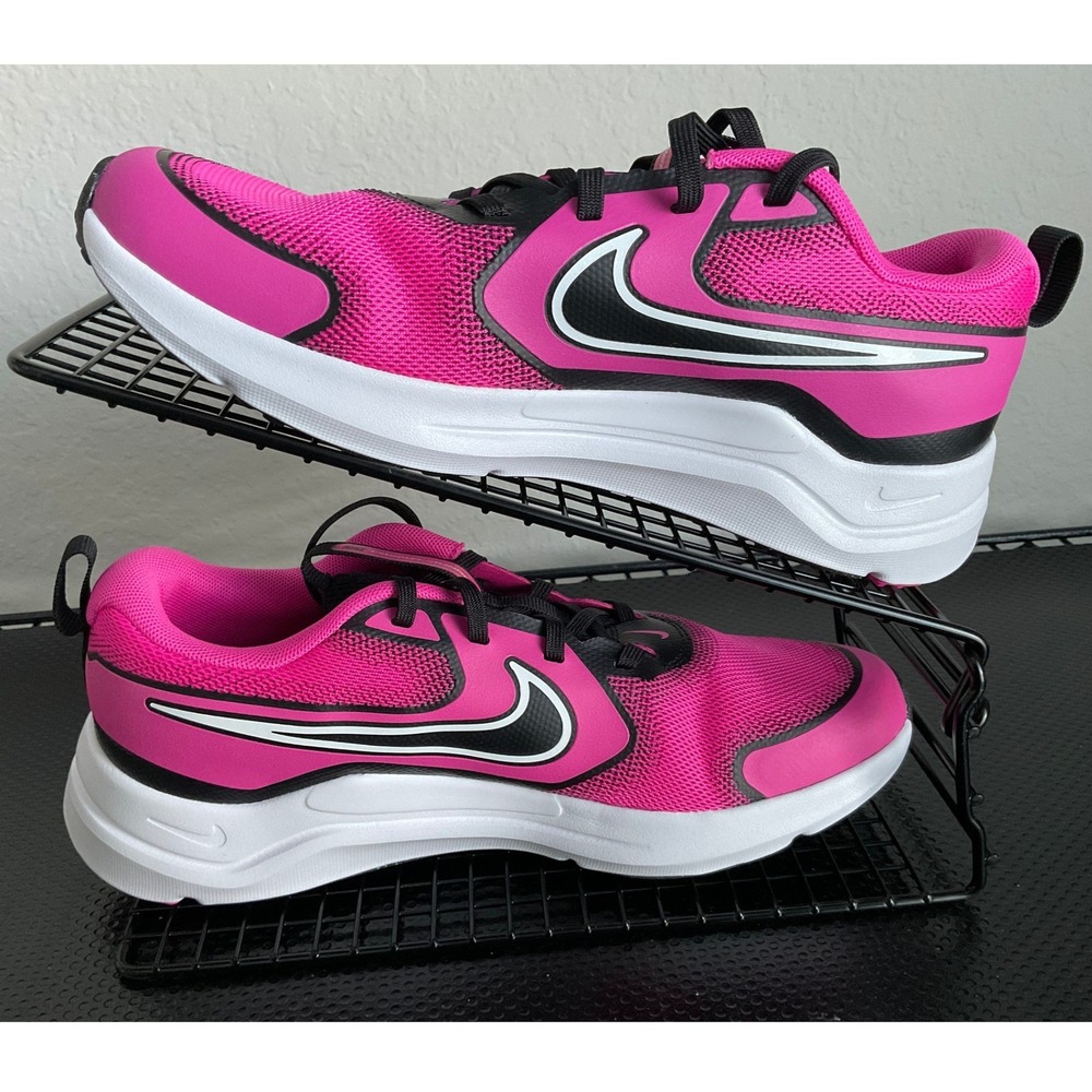 Nike Cosmic Runner GS Pink‎ Black White HM4402-602 Youth Running Shoes Size 6Y - Picture 3 of 16